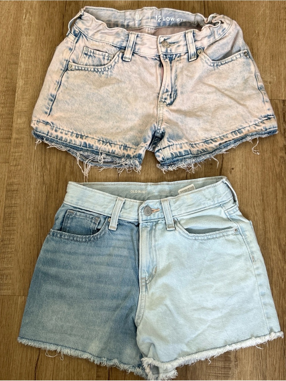 Old Navy Girl Colorblock Denim Shorts - Light Blue /Pink washed size 12